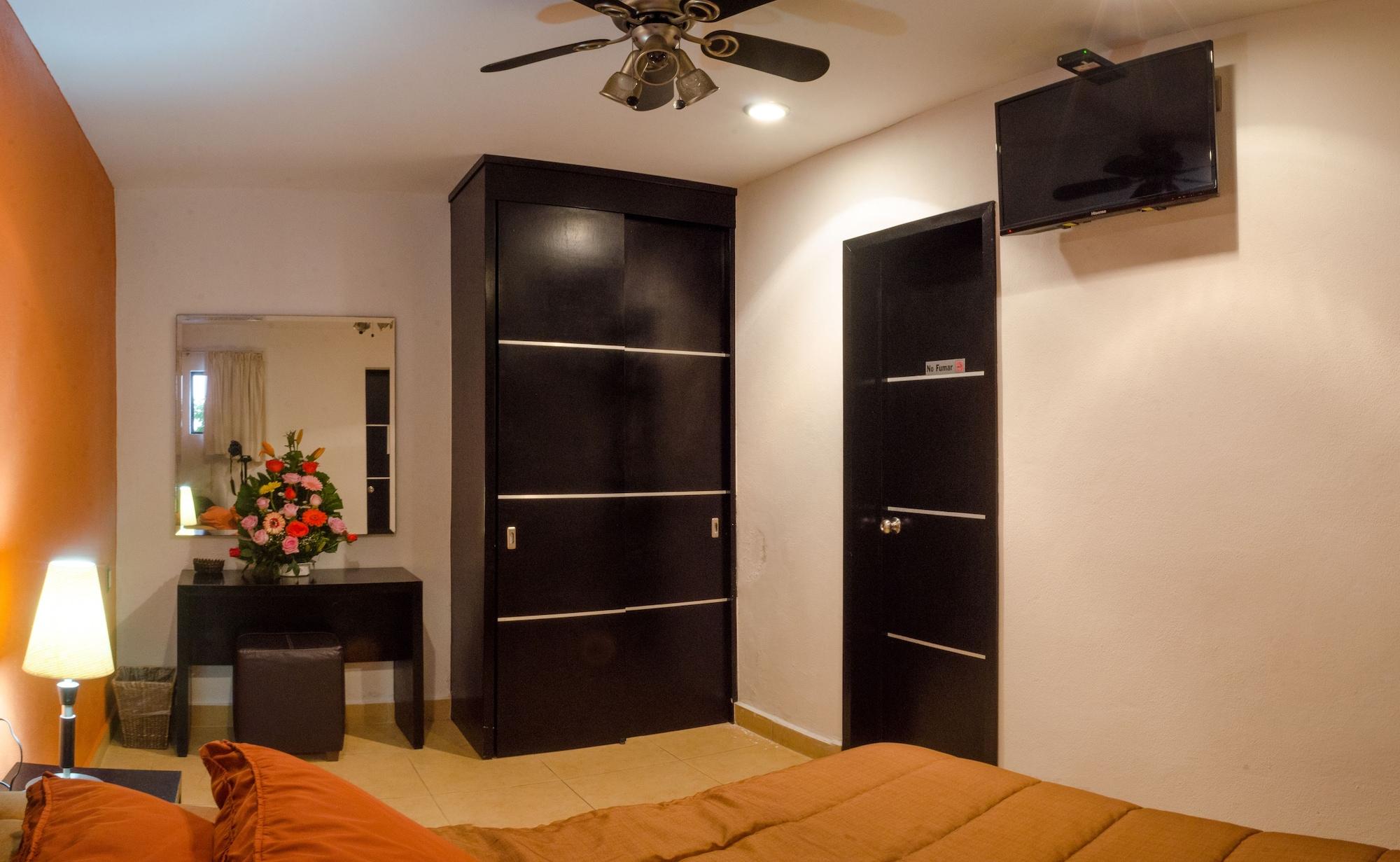 Hotel Real San Juan Морелия Экстерьер фото