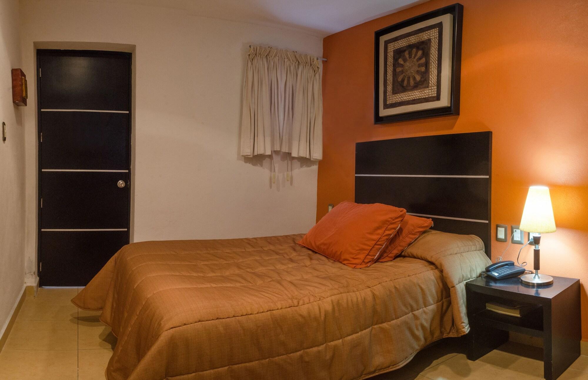 Hotel Real San Juan Морелия Экстерьер фото